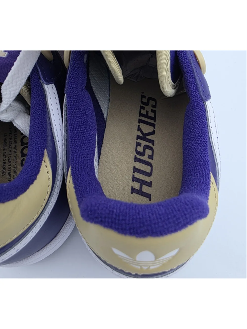 Adidas Centennial RM Shoes Men's Size 8/Women's 9 University of Washington